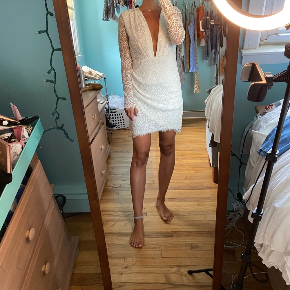 SABO SKIRT WHITE DEEP V DRESS OPEN BACK